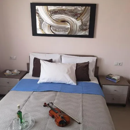 Aretousa - Cretan Hospitality