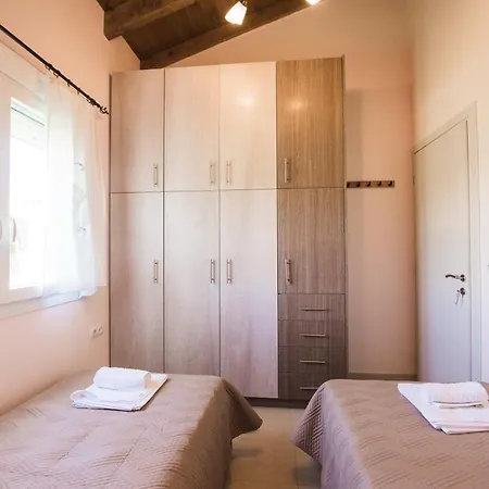 Aretousa - Cretan Hospitality Holiday home *