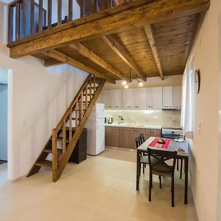 Aretousa - Cretan Hospitality Holiday home *