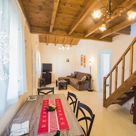 Aretousa - Cretan Hospitality Holiday home *